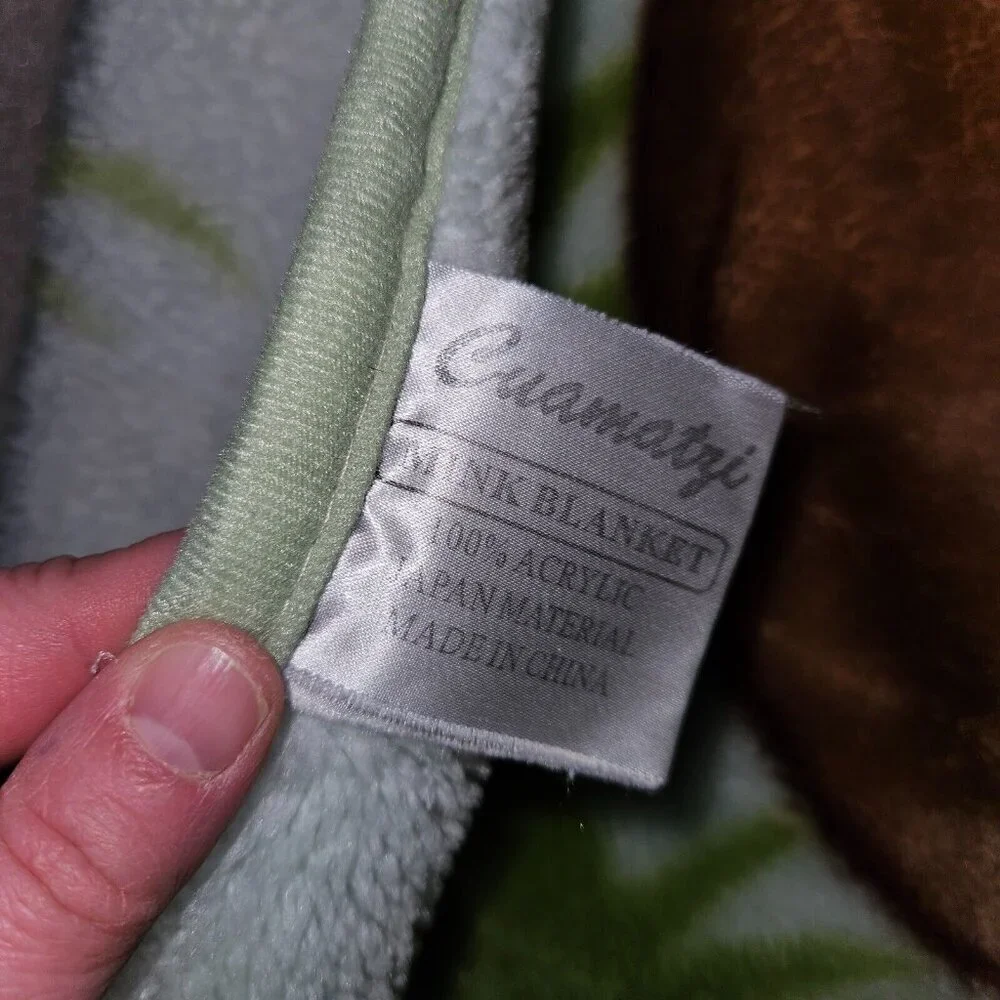 VTG Green Mink Blanket Throw Brown Bear Yellow Flowers Trees Cuamatzi 42x54